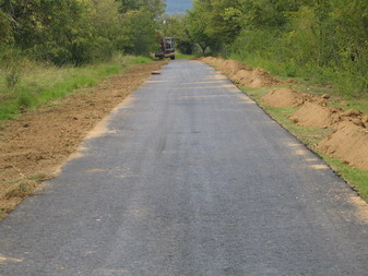 Er ist da: Sahneasphalt !!